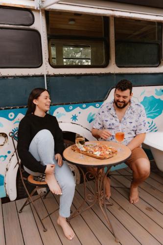 R&R Bus Retreat in Wellington Mill