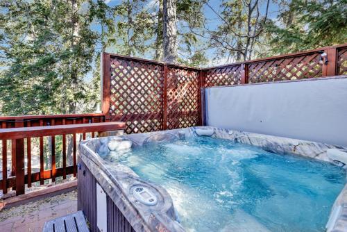 Natures delight #2413 in Big Bear Lake, USA