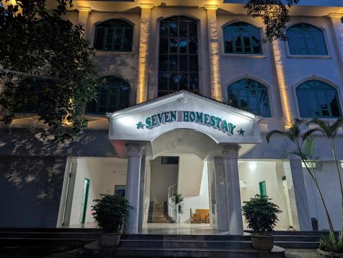 Seven Homestay