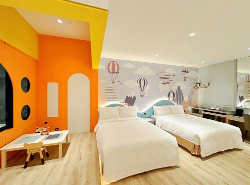 room detail thumbnail 1