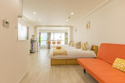 2-minute walk from the station direct access to Ginza Ikebukuro next to Tokyo Dome
