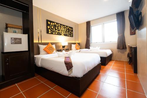 Standard Twin Room room in Baan Sukhumvit Soi 20