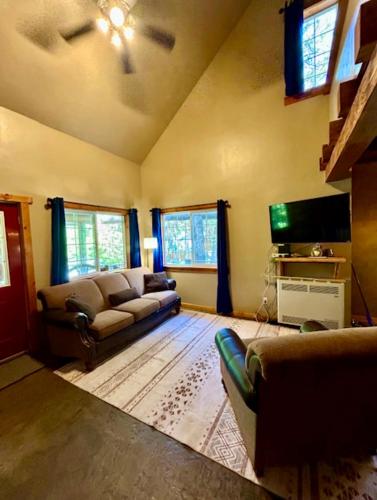 Cascade (ID) The Cozy Acorn Cascade Lake Retreat 3-Star Single Room suite