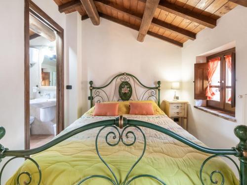 Farmhouse with pool, barbecue in 阿爾卡瑟利沙漠