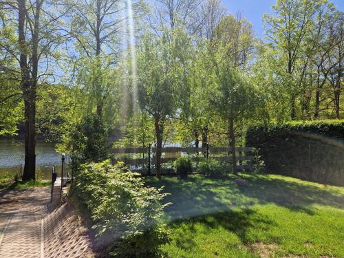 Domek letniskowy nad Jeziorem Złotnickim