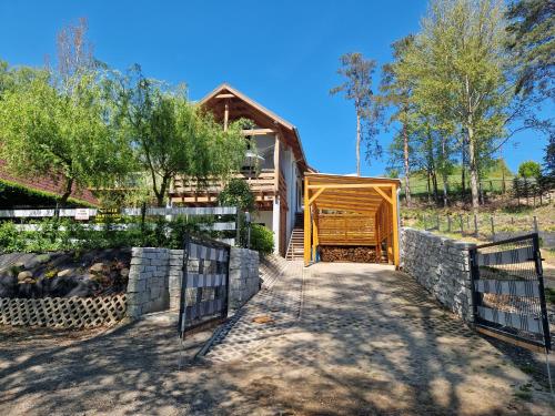 Domek letniskowy nad Jeziorem Złotnickim
