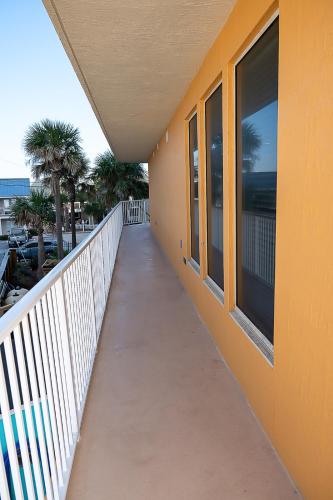 Treasure Island 0305 - image 23