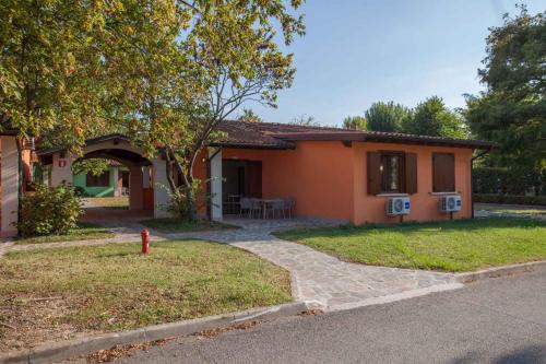 Bungalow image 10