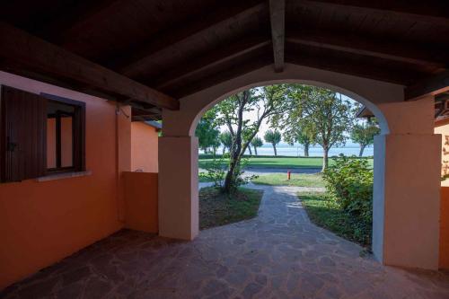 Bungalow image 1