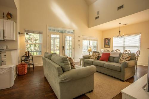 48 Davis Love - Three Bedroom House - image 33