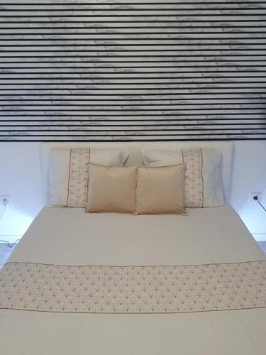 LM newstyle SPA ciné (LM newstyle SPA cine) in กอนเนสส์