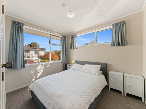 The Bay Breeze Retreat - Two Mile Bay Stay - image 4