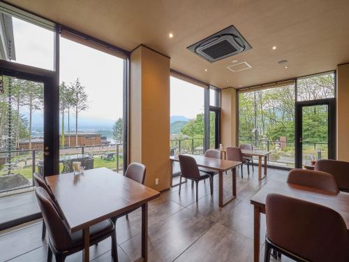 Restaurant, 雲ノ上富士ホテル in Oishi Park