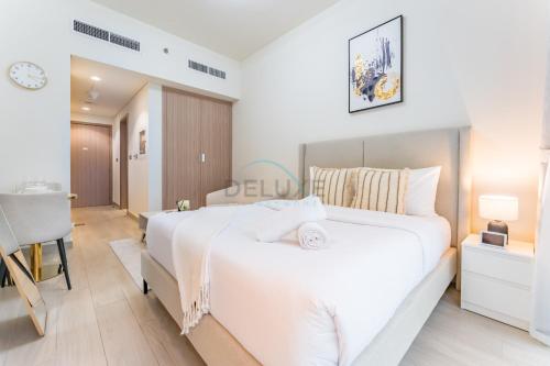 Modern Studio Near Downtown Dubai, Few Mins Walk to Hartland Greens Park, Azizi Riviera 43, Al Merkadh by Deluxe Holiday Homes, Dubai (photo 7)