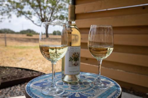Cozy Casita! In Texas Famous 290 Winery Corridor! in Stonewall, USA