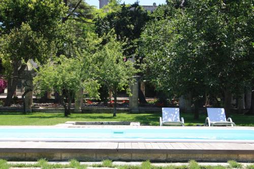 Castello di Casamassella Castello di Casamassella