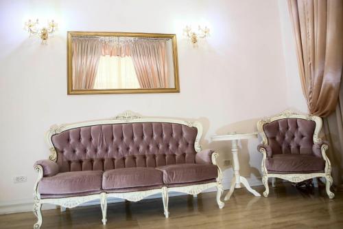 Bliss Residence - Baroque