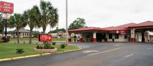 Red Carpet Inn - Natchez