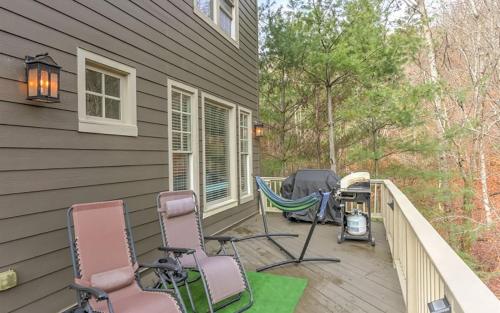 Удобства, Deer Valley - Soak in the Hot Tub Sip Wine Fireside Play Golf in Big Canoe