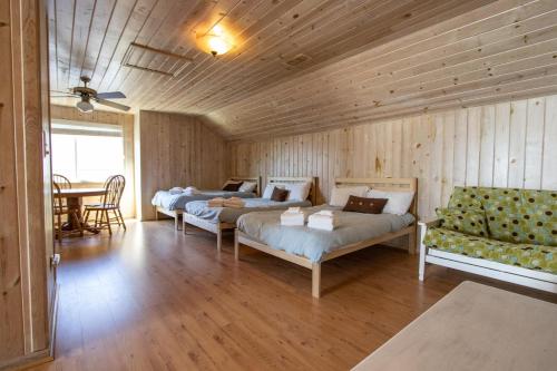 705 Silverside - Eight Bedroom House - image 41