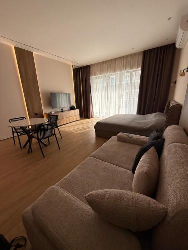Sea breeze, Park residence 2