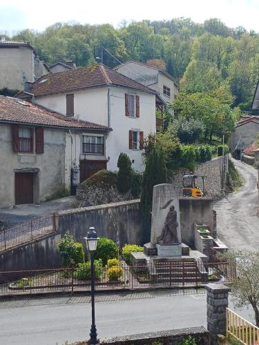 Les Suites de Mauléon (Les Suites de Mauleon) in Moleona-Barusa