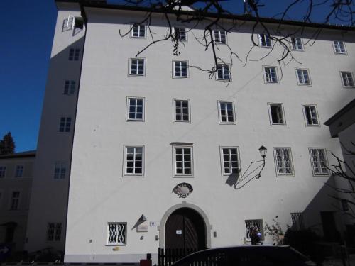  Institut St.Sebastian, Pension in Salzburg