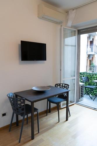 Washington Suite - Aria condizionata e balcone 15min dal Duomo, Mediolan