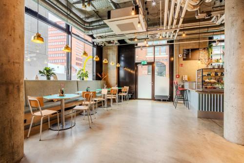 MEININGER Hotel Berlin East Side Gallery 2