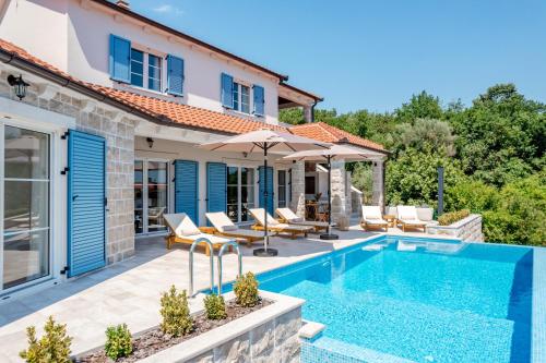Villa Zoe Retreat – khách sạn tại Denovici