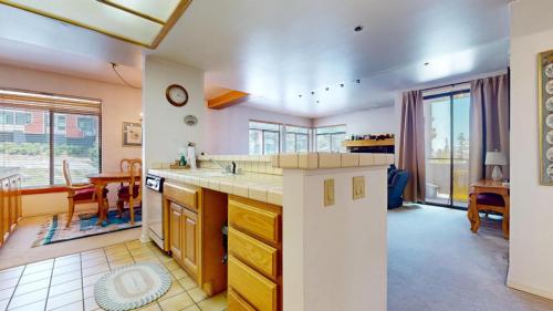 Silver Bear 18 Condo - image 8