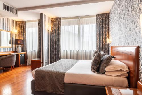 Junior Suite image 2