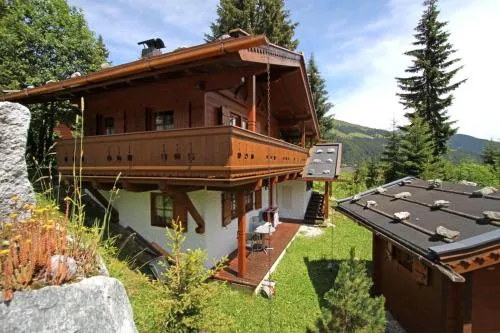 Ferienwohnung Königsleiten 251 - Top OG in Königsleiten, Österreich