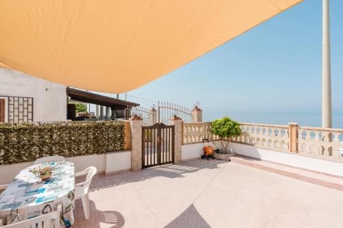 Casa Damari-Fronte spiaggia gîte à louer Case Ruccione