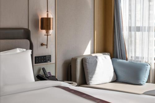 Superior Double Room image 1