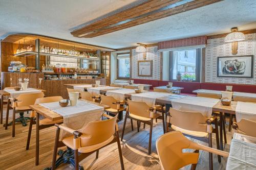 Hotel Du Grand Paradis - 1899 Auberge Boutique 4