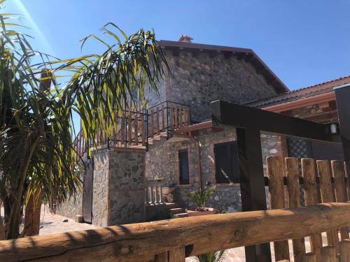 . Il casale del Conte