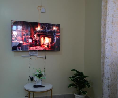 Mareva Homes 1bedroom Thika town Ample parking wifi fridge microwave and all kitchen appliances