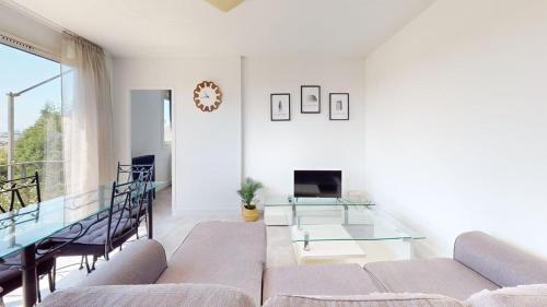 Verdun 4 bedrooms Panoramic view Parking in อาร์เฟลอ