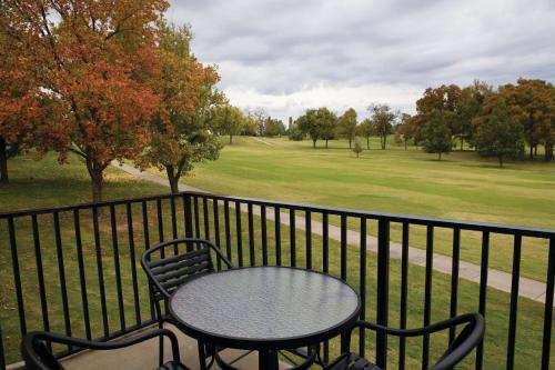 Wyndham Grand Lake Studio Apartment with Resort Access - image 5