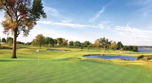 Wyndham Grand Lake Studio Apartment with Resort Access - main image