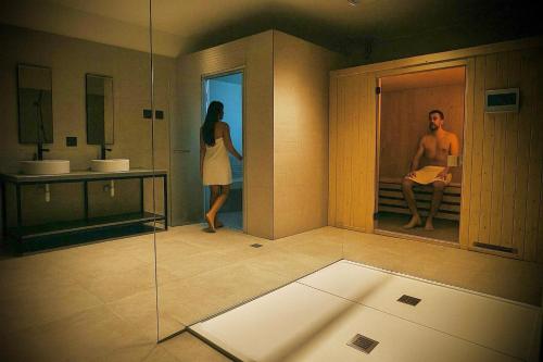 Szauna, Acca Sporting Milano in Opera