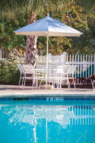 Wyndham The Cottages 3BR Apartment with Resort Access - image 5