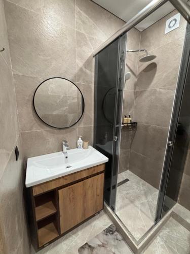 VIP кв 10 мкр, Uralsk (fotografie 10)