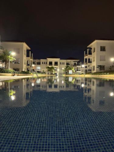Beach flat with pool at Al Mansouria, Benslimane (foto 9)