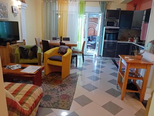 D,apartman' ulica pušća 51, 51513 Omišalj (D,apartman' ulica pusca 51, 51513 Omisalj) in Omišalj