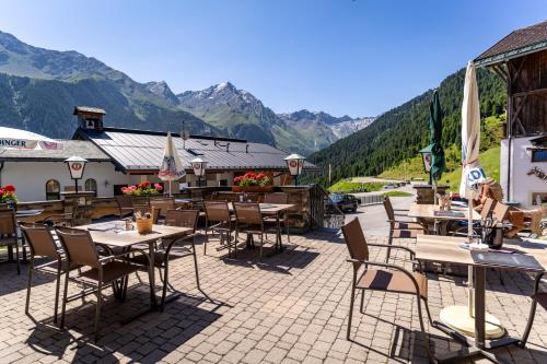 Étterem, Alpengasthof Praxmar in St. Sigmund Im Sellrain