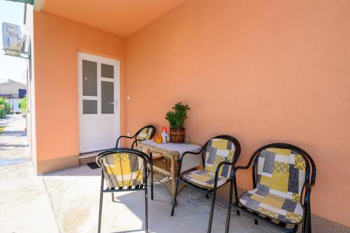 Apartman Neretvanka in เมตโควิก