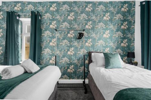 Four Bedroom House By Brookland Stays Serviced Accommodation Short Lets Manchester With Free WiFi, Manchester (photo 10)