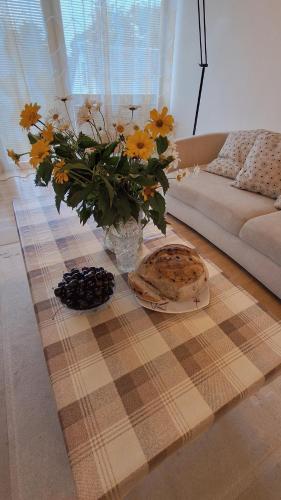 Studio Apartment image 1